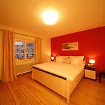 Haus Brugger Daire *